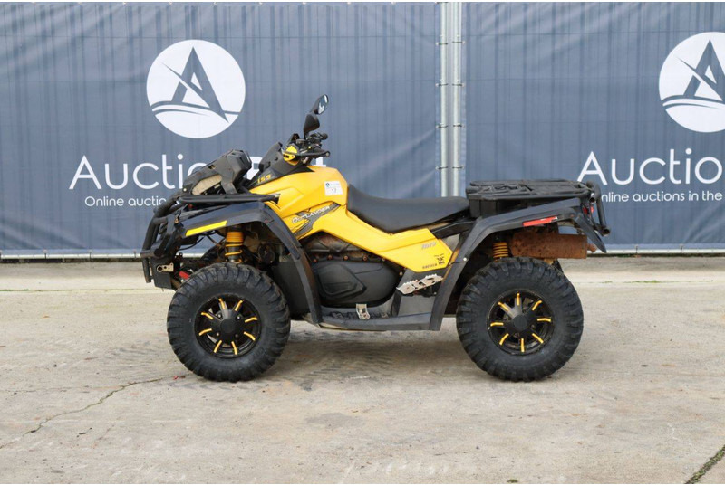 CAN AM Outlander 800 - ATV/ Quad vozilo: slika CAN AM Outlander 800 - ATV/ Quad vozilo CAN AM Outlander 800 - ATV/ Quad vozilo: slika CAN AM Outlander 800 - ATV/ Quad vozilo