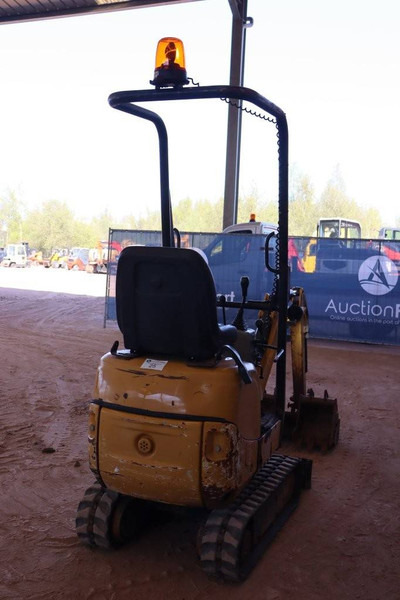 Caterpillar 300.9D - Mini bager: slika Caterpillar 300.9D - Mini bager Caterpillar 300.9D - Mini bager: slika Caterpillar 300.9D - Mini bager