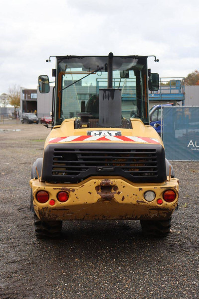 Caterpillar 906H2 - Utovarivač na kotačima: slika Caterpillar 906H2 - Utovarivač na kotačima Caterpillar 906H2 - Utovarivač na kotačima: slika Caterpillar 906H2 - Utovarivač na kotačima