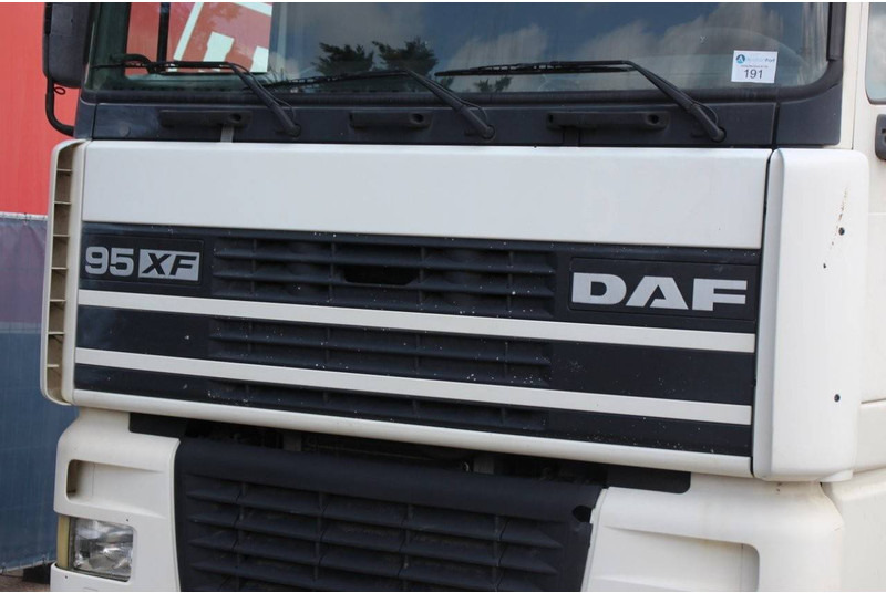 Kamion-šasija DAF 95 XF: slika Kamion-šasija DAF 95 XF Kamion-šasija DAF 95 XF: slika Kamion-šasija DAF 95 XF