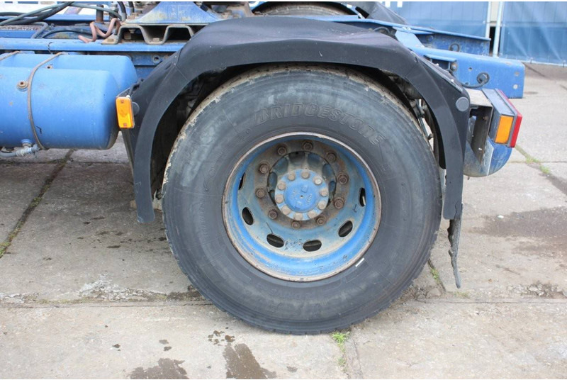 Kamion-šasija DAF 95 XF: slika Kamion-šasija DAF 95 XF Kamion-šasija DAF 95 XF: slika Kamion-šasija DAF 95 XF