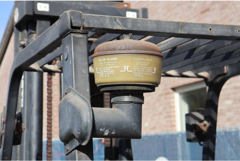 Diesel viličar Daewoo D30S-3: slika Diesel viličar Daewoo D30S-3