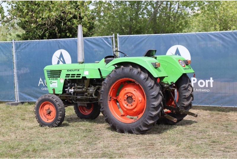 Deutz Fahr D4506 - Traktor: slika Deutz Fahr D4506 - Traktor Deutz Fahr D4506 - Traktor: slika Deutz Fahr D4506 - Traktor