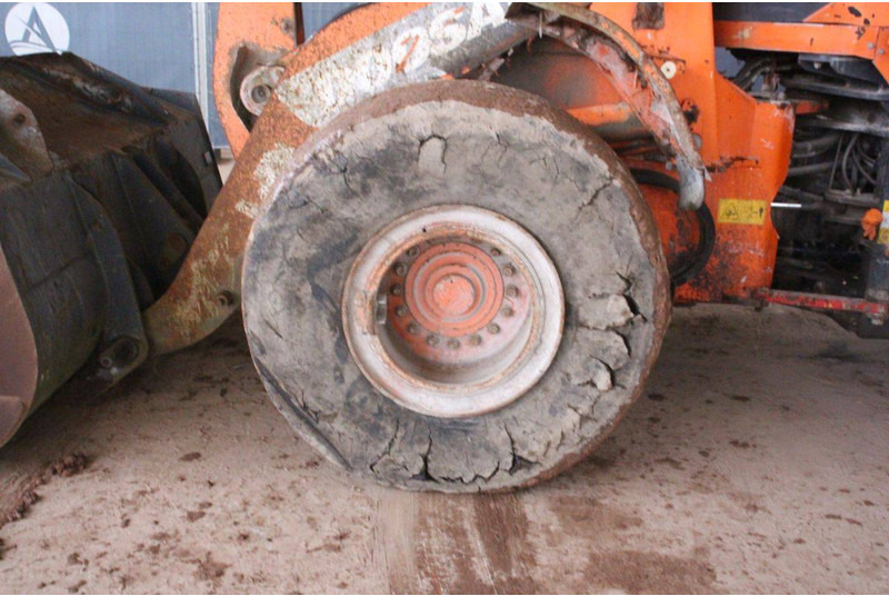 Utovarivač na kotačima Doosan DL300-3: slika Utovarivač na kotačima Doosan DL300-3