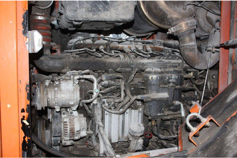 Utovarivač na kotačima Doosan DL300-3: slika Utovarivač na kotačima Doosan DL300-3