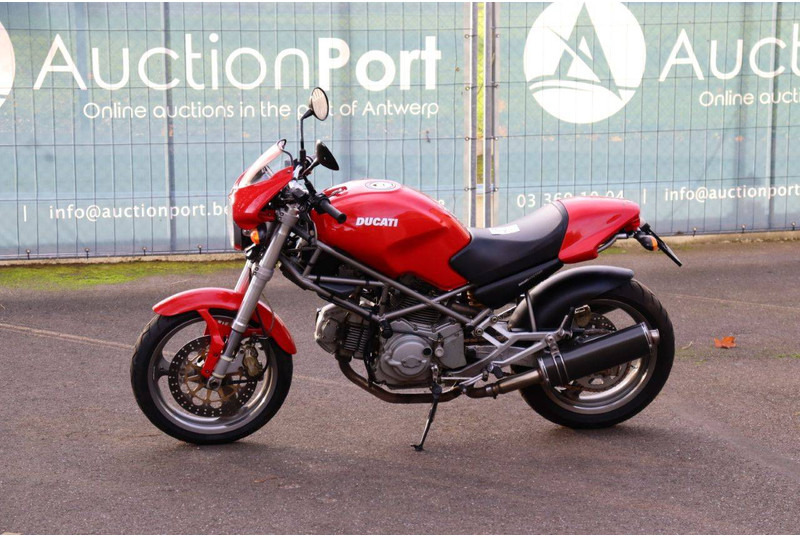 Ducati Monster 600 - Motocikl: slika Ducati Monster 600 - Motocikl Ducati Monster 600 - Motocikl: slika Ducati Monster 600 - Motocikl
