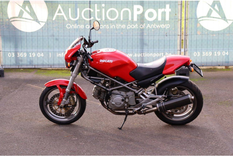 Ducati Monster 600 - Motocikl: slika Ducati Monster 600 - Motocikl Ducati Monster 600 - Motocikl: slika Ducati Monster 600 - Motocikl