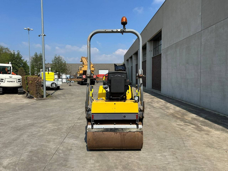 Dynapac CC1200 - Valjak: slika Dynapac CC1200 - Valjak Dynapac CC1200 - Valjak: slika Dynapac CC1200 - Valjak