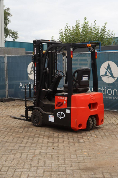 EP Equipment CPD15TVL - Električni viličar: slika EP Equipment CPD15TVL - Električni viličar EP Equipment CPD15TVL - Električni viličar: slika EP Equipment CPD15TVL - Električni viličar