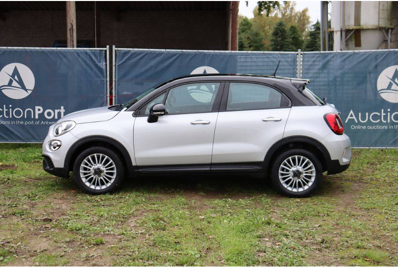 Fiat 500X - Limuzina: slika Fiat 500X - Limuzina Fiat 500X - Limuzina: slika Fiat 500X - Limuzina