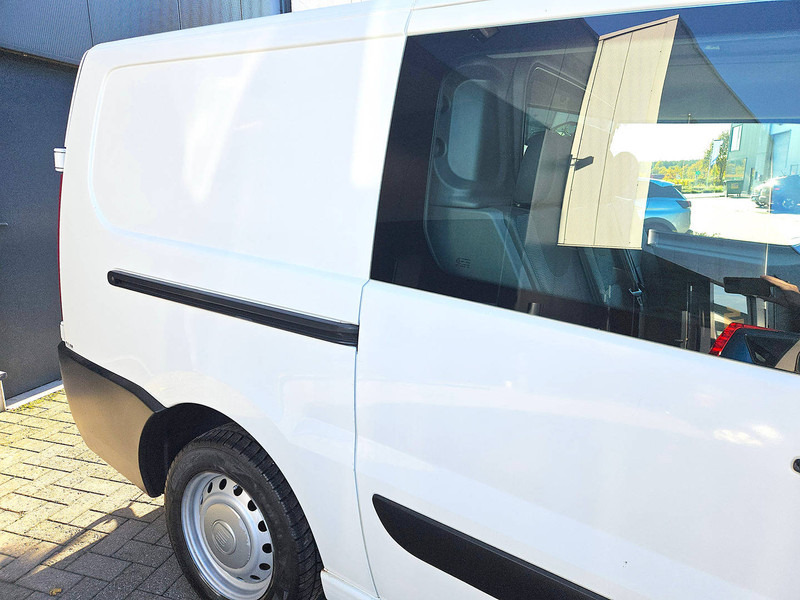 Fiat Scudo 130 MultiJet - Furgon: slika Fiat Scudo 130 MultiJet - Furgon Fiat Scudo 130 MultiJet - Furgon: slika Fiat Scudo 130 MultiJet - Furgon