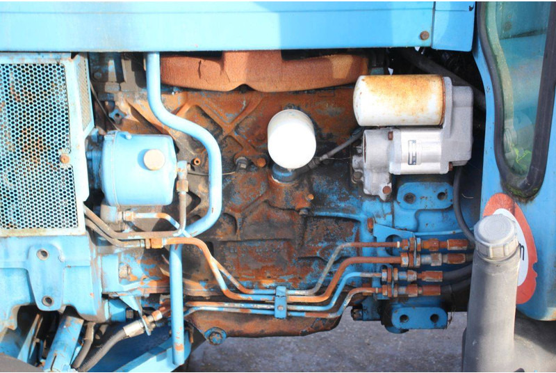 Traktor Ford 5110: slika Traktor Ford 5110 Traktor Ford 5110: slika Traktor Ford 5110