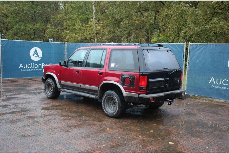 Ford Explorer - SUV: slika Ford Explorer - SUV Ford Explorer - SUV: slika Ford Explorer - SUV
