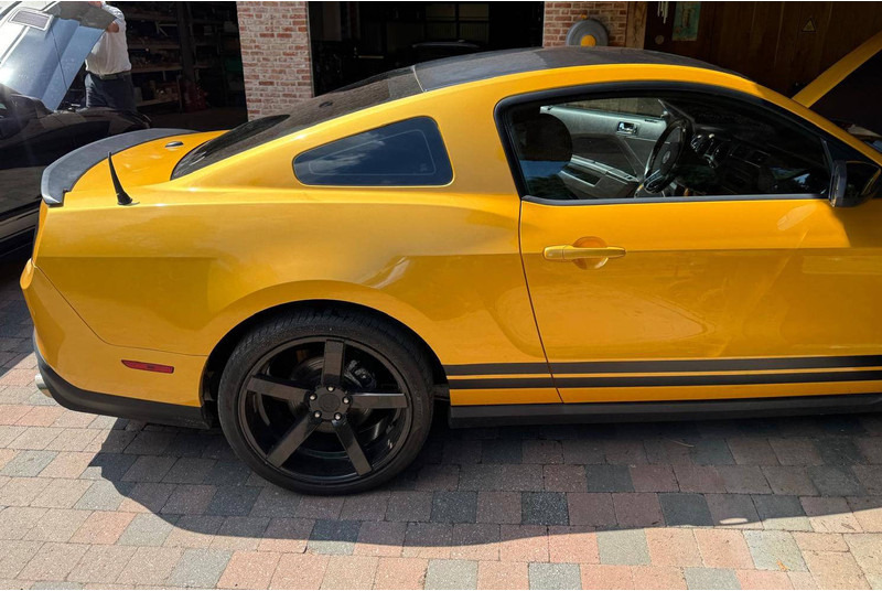 Ford Mustang GT Boss 302 - Limuzina: slika Ford Mustang GT Boss 302 - Limuzina Ford Mustang GT Boss 302 - Limuzina: slika Ford Mustang GT Boss 302 - Limuzina