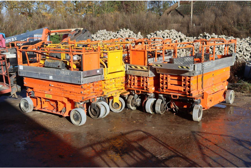 Genie 3246ES - Zglobni krak: slika Genie 3246ES - Zglobni krak Genie 3246ES - Zglobni krak: slika Genie 3246ES - Zglobni krak