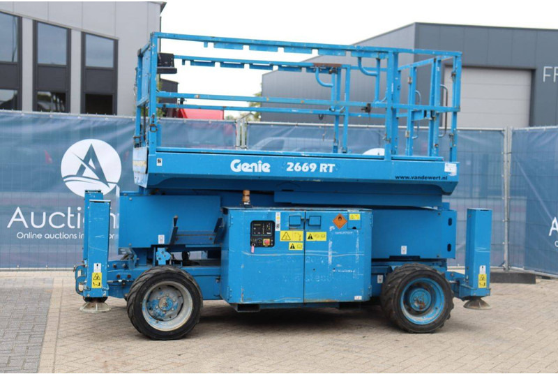 Genie GS2669 RT - Škarasta podizna platforma: slika Genie GS2669 RT - Škarasta podizna platforma Genie GS2669 RT - Škarasta podizna platforma: slika Genie GS2669 RT - Škarasta podizna platforma