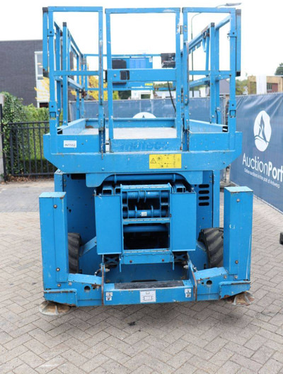 Genie GS2669 RT - Škarasta podizna platforma: slika Genie GS2669 RT - Škarasta podizna platforma Genie GS2669 RT - Škarasta podizna platforma: slika Genie GS2669 RT - Škarasta podizna platforma