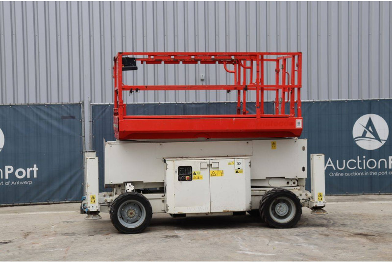 Genie GS4069 RT - Škarasta podizna platforma: slika Genie GS4069 RT - Škarasta podizna platforma Genie GS4069 RT - Škarasta podizna platforma: slika Genie GS4069 RT - Škarasta podizna platforma