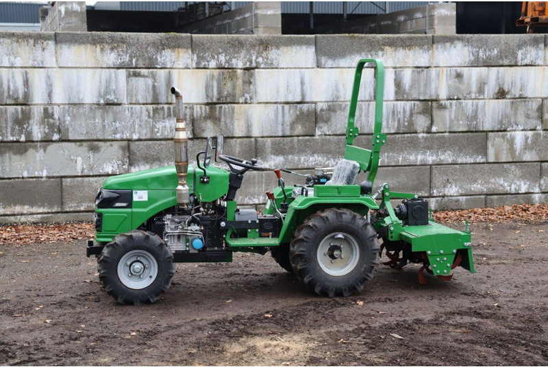 Greenstar MK20 - Traktor: slika Greenstar MK20 - Traktor Greenstar MK20 - Traktor: slika Greenstar MK20 - Traktor