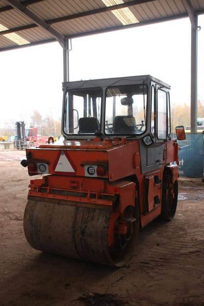 Hamm DV06 V - Valjak: slika Hamm DV06 V - Valjak Hamm DV06 V - Valjak: slika Hamm DV06 V - Valjak