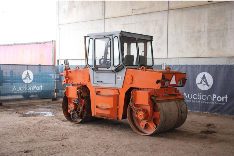 Hamm DV06 V - Valjak: slika Hamm DV06 V - Valjak Hamm DV06 V - Valjak: slika Hamm DV06 V - Valjak