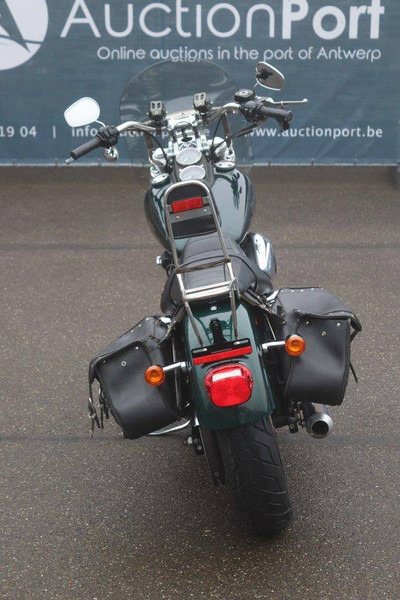 Harley-Davidson Dyna Street Bob - Motocikl: slika Harley-Davidson Dyna Street Bob - Motocikl Harley-Davidson Dyna Street Bob - Motocikl: slika Harley-Davidson Dyna Street Bob - Motocikl