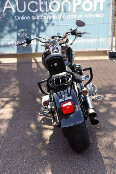 Harley-Davidson Fat Boy - Motocikl: slika Harley-Davidson Fat Boy - Motocikl Harley-Davidson Fat Boy - Motocikl: slika Harley-Davidson Fat Boy - Motocikl
