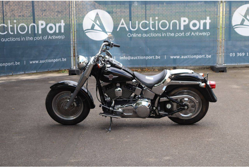 Harley-Davidson Fat Boy - Motocikl: slika Harley-Davidson Fat Boy - Motocikl Harley-Davidson Fat Boy - Motocikl: slika Harley-Davidson Fat Boy - Motocikl
