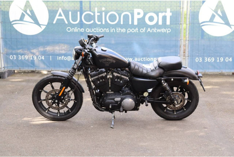 Harley-Davidson Sportster XL 883 Iron - Motocikl: slika Harley-Davidson Sportster XL 883 Iron - Motocikl Harley-Davidson Sportster XL 883 Iron - Motocikl: slika Harley-Davidson Sportster XL 883 Iron - Motocikl