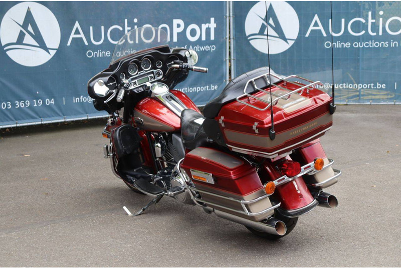 Harley-Davidson Ultra Classic - Motocikl: slika Harley-Davidson Ultra Classic - Motocikl Harley-Davidson Ultra Classic - Motocikl: slika Harley-Davidson Ultra Classic - Motocikl