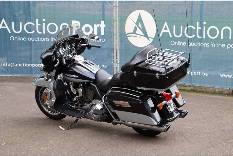 Harley-Davidson Ultra Classic - Motocikl: slika Harley-Davidson Ultra Classic - Motocikl Harley-Davidson Ultra Classic - Motocikl: slika Harley-Davidson Ultra Classic - Motocikl