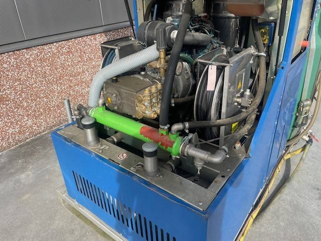 Highseries 75/30 - Akumulator: slika Highseries 75/30 - Akumulator Highseries 75/30 - Akumulator: slika Highseries 75/30 - Akumulator