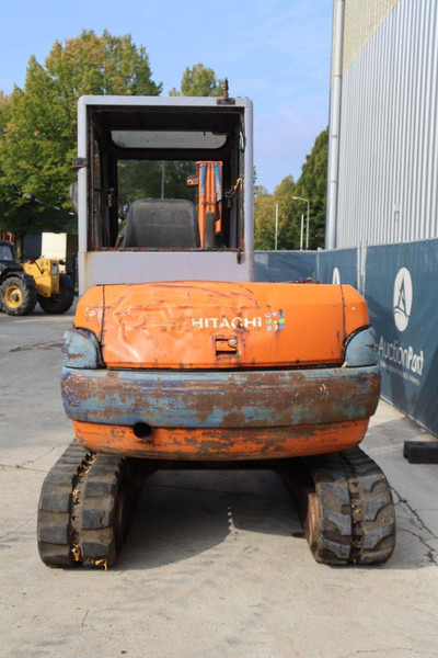 Hitachi EX45.2 - Bager gusjeničar: slika Hitachi EX45.2 - Bager gusjeničar Hitachi EX45.2 - Bager gusjeničar: slika Hitachi EX45.2 - Bager gusjeničar