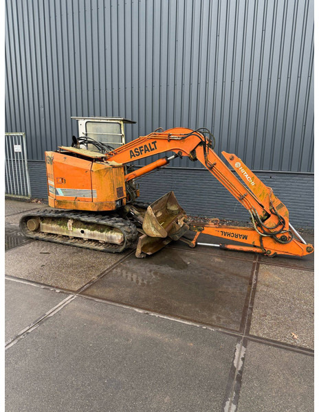 Hitachi EX50URG - Bager gusjeničar: slika Hitachi EX50URG - Bager gusjeničar Hitachi EX50URG - Bager gusjeničar: slika Hitachi EX50URG - Bager gusjeničar