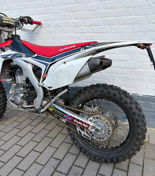 Honda CRF 500 R - Motocikl: slika Honda CRF 500 R - Motocikl Honda CRF 500 R - Motocikl: slika Honda CRF 500 R - Motocikl