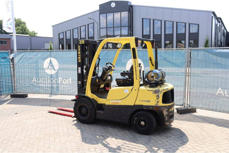 Hyster H3.0FT - Plinski viličar: slika Hyster H3.0FT - Plinski viličar Hyster H3.0FT - Plinski viličar: slika Hyster H3.0FT - Plinski viličar