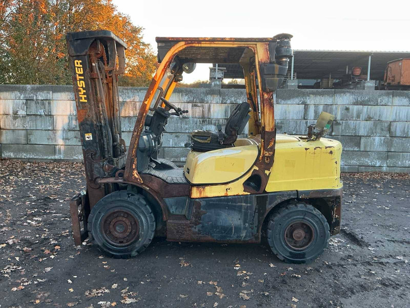 Hyster H4.0F16 - Diesel viličar: slika Hyster H4.0F16 - Diesel viličar Hyster H4.0F16 - Diesel viličar: slika Hyster H4.0F16 - Diesel viličar