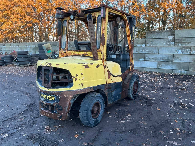 Hyster H4.0F16 - Diesel viličar: slika Hyster H4.0F16 - Diesel viličar Hyster H4.0F16 - Diesel viličar: slika Hyster H4.0F16 - Diesel viličar