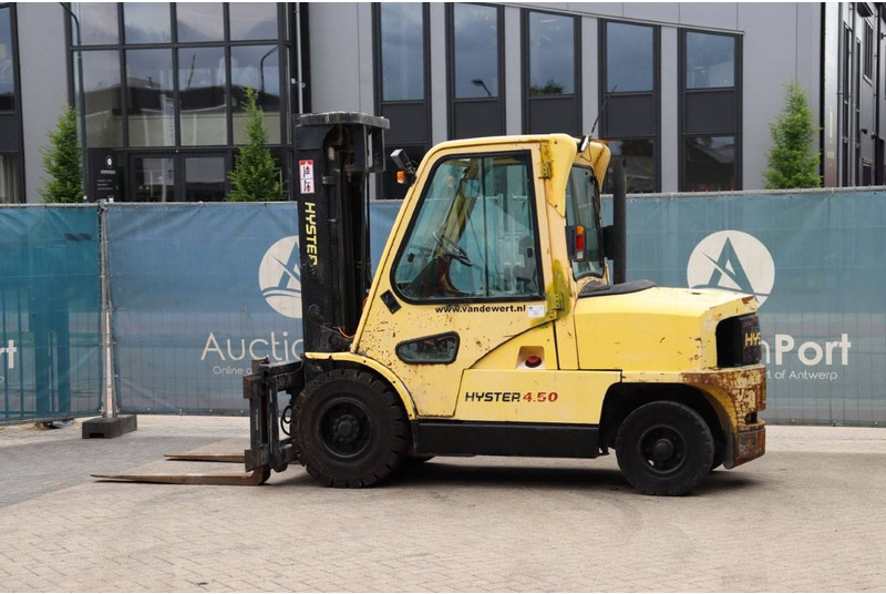 Hyster H4.50XM - Diesel viličar: slika Hyster H4.50XM - Diesel viličar Hyster H4.50XM - Diesel viličar: slika Hyster H4.50XM - Diesel viličar