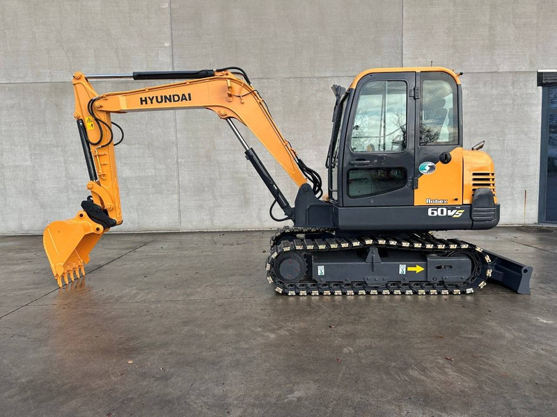 Hyundai R60VS - Bager gusjeničar: slika Hyundai R60VS - Bager gusjeničar Hyundai R60VS - Bager gusjeničar: slika Hyundai R60VS - Bager gusjeničar