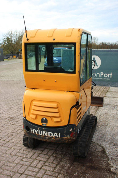Hyundai ROBEX16-9 - Mini bager: slika Hyundai ROBEX16-9 - Mini bager Hyundai ROBEX16-9 - Mini bager: slika Hyundai ROBEX16-9 - Mini bager