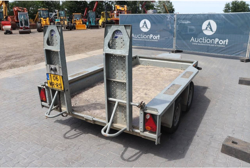 IFOR WILLIAMS GX - Prikolica za prijevoz automobila: slika IFOR WILLIAMS GX - Prikolica za prijevoz automobila IFOR WILLIAMS GX - Prikolica za prijevoz automobila: slika IFOR WILLIAMS GX - Prikolica za prijevoz automobila