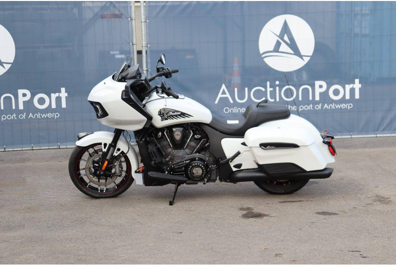 Indian Chieftain - Motocikl: slika Indian Chieftain - Motocikl Indian Chieftain - Motocikl: slika Indian Chieftain - Motocikl
