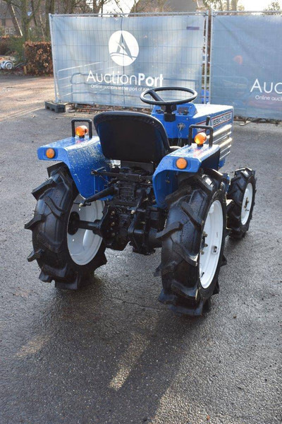 Traktor Iseki TU1500F: slika Traktor Iseki TU1500F