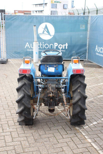 Iseki TU1700F - Traktor: slika Iseki TU1700F - Traktor Iseki TU1700F - Traktor: slika Iseki TU1700F - Traktor