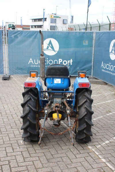 Iseki TU1900F - Traktor: slika Iseki TU1900F - Traktor Iseki TU1900F - Traktor: slika Iseki TU1900F - Traktor