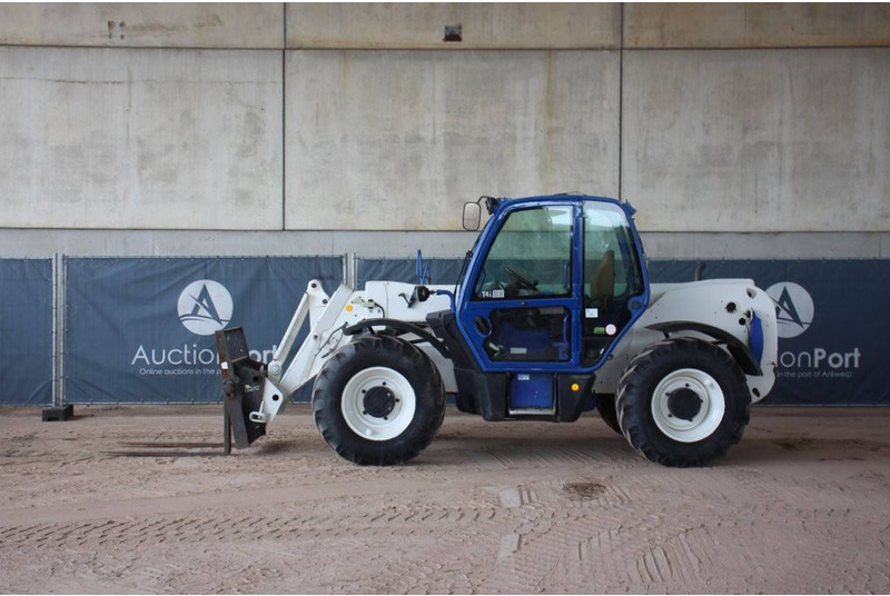 JCB 531-70 - Teleskopski rukovatelj: slika JCB 531-70 - Teleskopski rukovatelj JCB 531-70 - Teleskopski rukovatelj: slika JCB 531-70 - Teleskopski rukovatelj