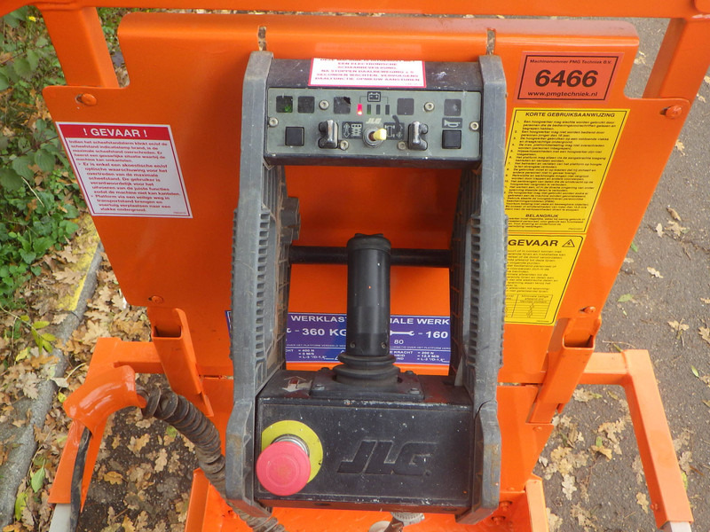 JLG 2032ES - Škarasta podizna platforma: slika JLG 2032ES - Škarasta podizna platforma JLG 2032ES - Škarasta podizna platforma: slika JLG 2032ES - Škarasta podizna platforma