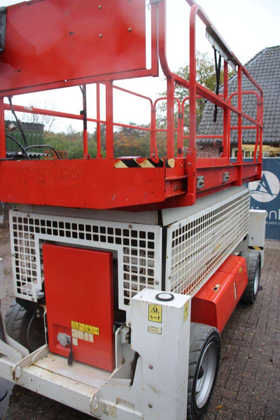 JLG 3369LE - Škarasta podizna platforma: slika JLG 3369LE - Škarasta podizna platforma JLG 3369LE - Škarasta podizna platforma: slika JLG 3369LE - Škarasta podizna platforma