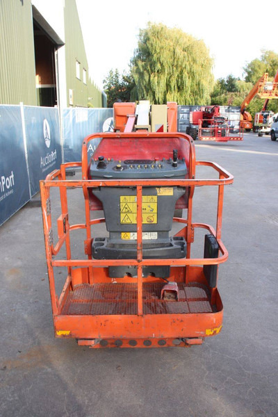 Zglobni krak JLG E300AJP: slika Zglobni krak JLG E300AJP Zglobni krak JLG E300AJP: slika Zglobni krak JLG E300AJP